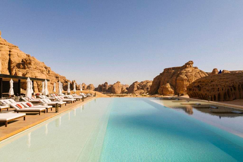 travelling-in-saudi-arabia-travel-guide-where-to-stay-in-al-ula
